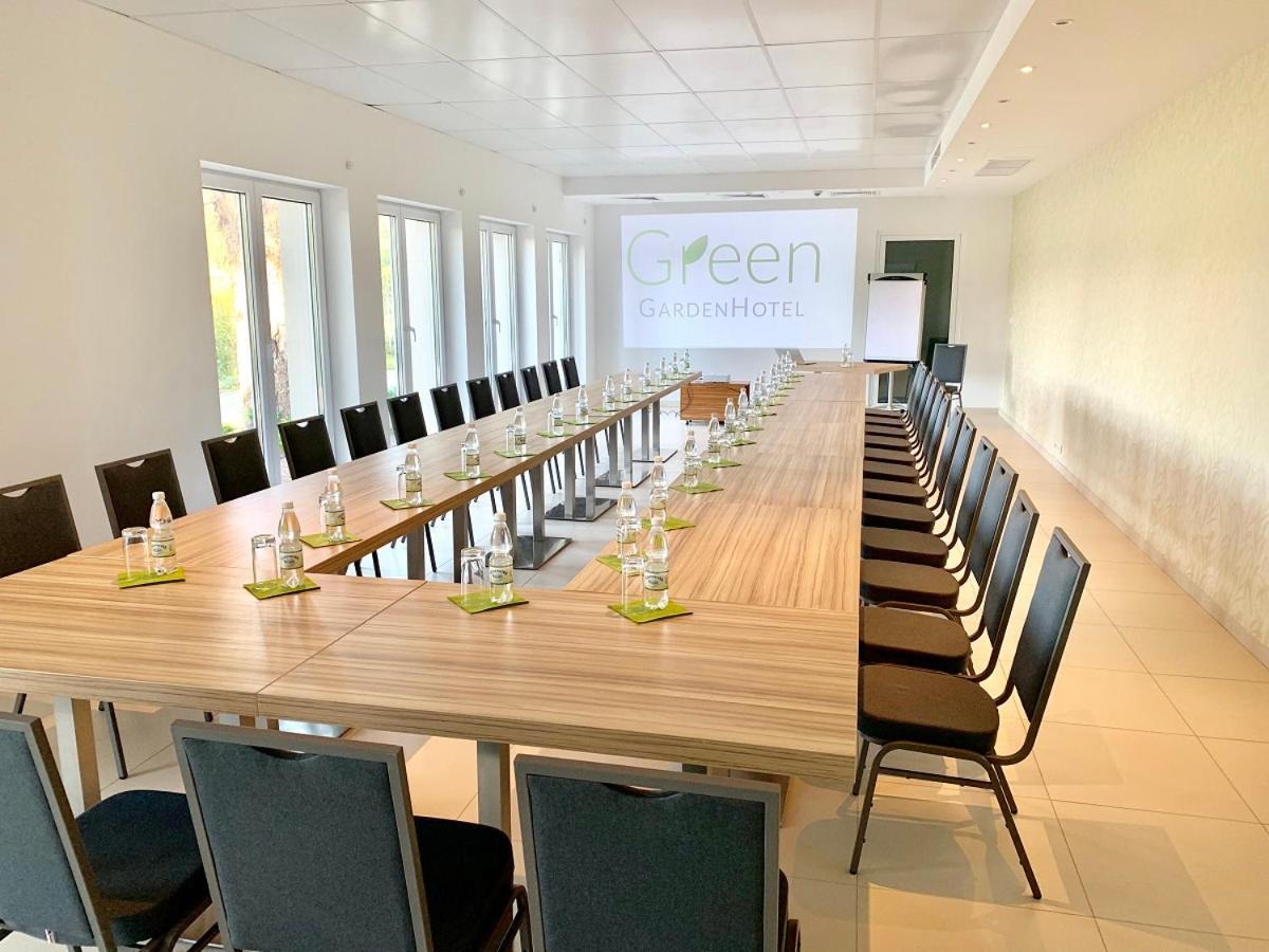 Green Garden Hotel Raszyn Eksteriør billede